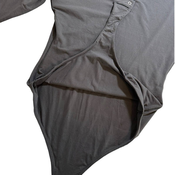 SKIMS NEW Fits Everybody Long Sleeve Crew Neck Bodysuit Onyx Black Medium NWOT - Picture 5 of 8